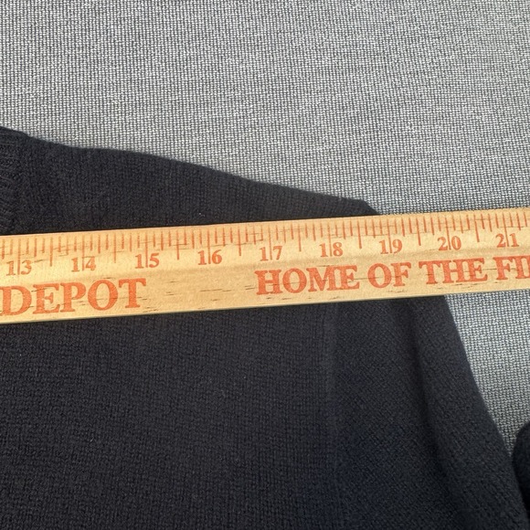 Polo Ralph Lauren Men 100% Lambs Wool L Black V Neck Sweater Logo Preppy Classic - Picture 10 of 12